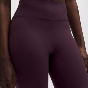 LULULEMON Groove Nulu High-Rise Flared Pant (short)